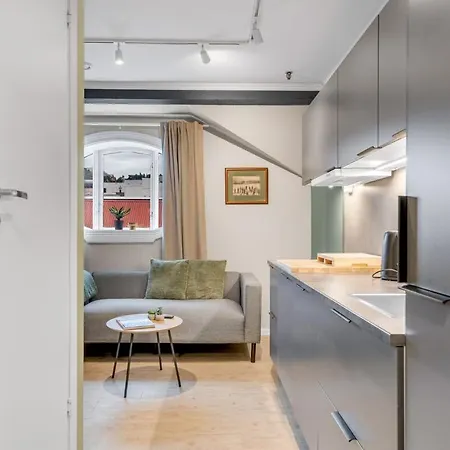 North Estate Center 42